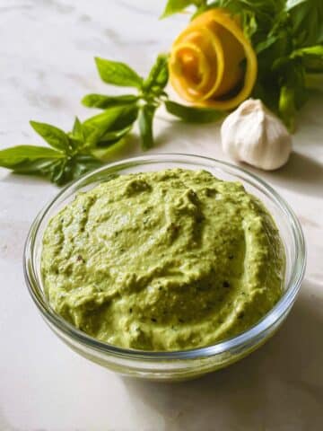 Super Easy Vegan Pesto Recipe