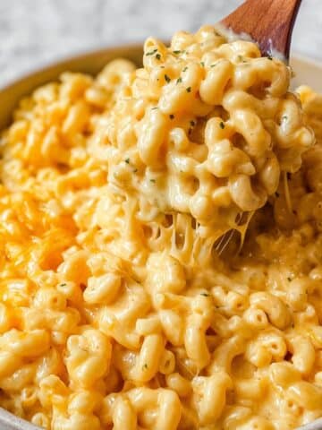 Easy Homemade Mac and Cheese Recipe