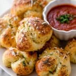 Homemade Garlic Knots Recipe