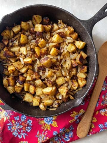 Skillet Fried Potatoes and Onions Recipe