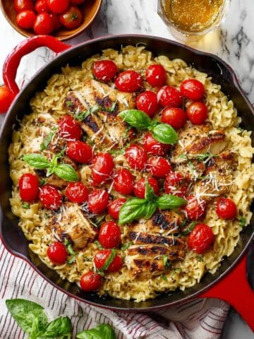 One Pan Pesto Chicken and Orzo Recipe