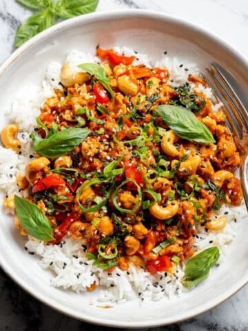 Sweet and Spicy Gochujang Chicken Bowls Recipe