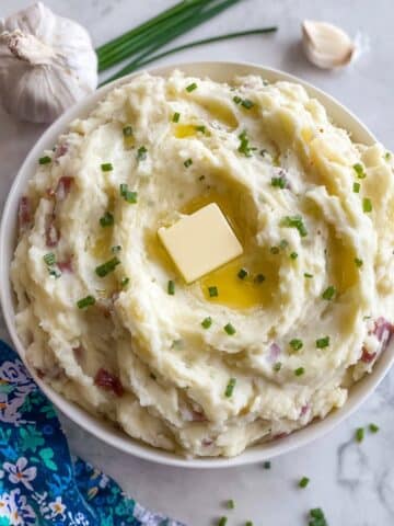 Roasted Garlic Red Skin Mashed Potatoes Recipe