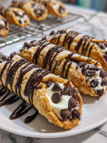 Ricotta Cannoli with Chocolate Chips and Pistachios Recipe