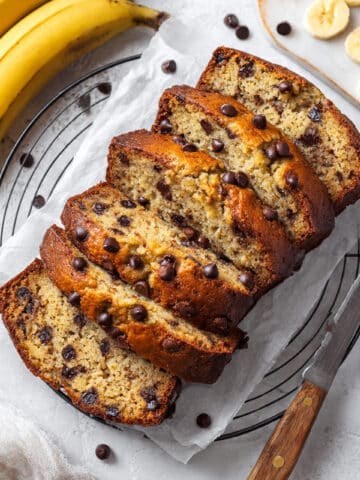Skinny Chocolate Chip Banana Bread Recipe