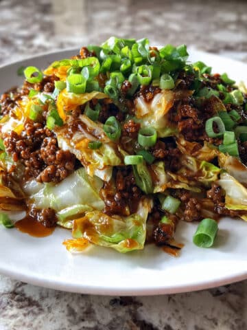 Low-Carb Mongolian Ground Beef and Cabbage Recipe