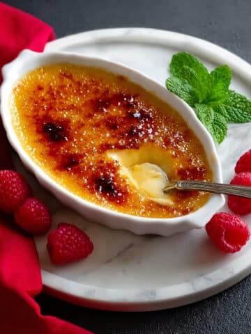 Favorite Classic Creme Brûlée Recipe