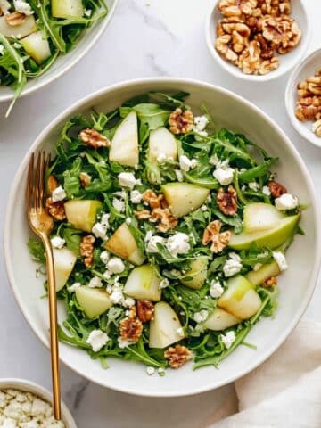Healthy Pear and Arugula Salad Recipe