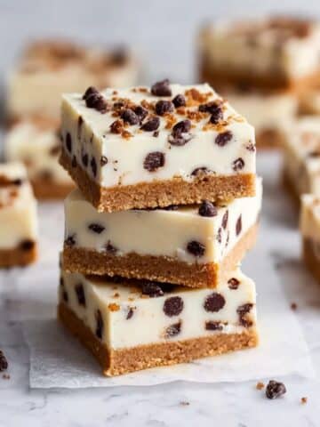 Chocolate Chip Cheesecake Bars Recipe