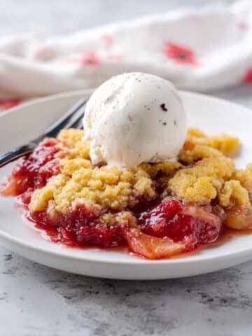 Cherry Pineapple Dump Cake Recipe