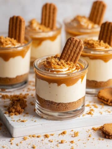 No-Bake Biscoff Cheesecake Cups Recipe