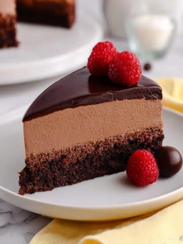 Easy Chocolate Mousse Cake Recipe