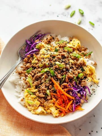 20-Minute Egg Roll Bowls Recipe