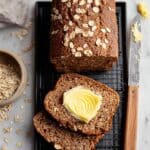 Copycat Outback Steakhouse Whole-Wheat Oat Topped Bread Recipe