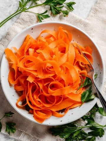 Dr. Ray Peat's Raw Carrot Salad Recipe