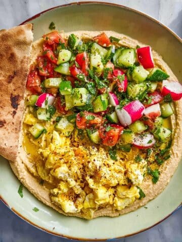 Protein Packed Breakfast Hummus Bowl Recipe