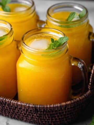 Refreshing Homemade Mango Lemonade Recipe