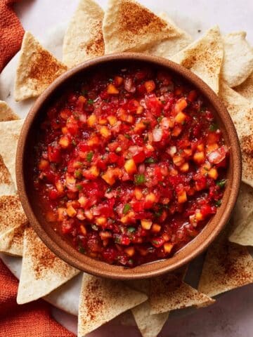 Fruit Salsa with Baked Cinnamon Sugar Chips Recipe
