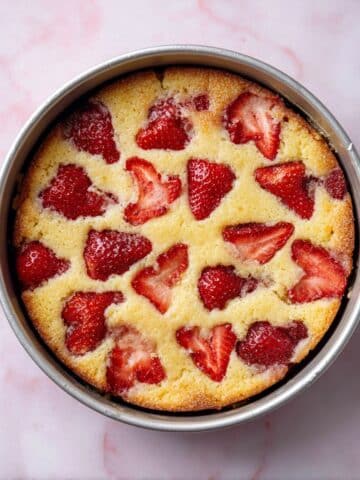 Strawberry Vanilla Cake Recipe