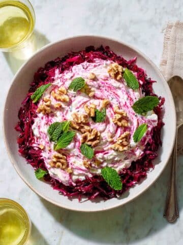 Pancar Salatasi (Beetroot & Yogurt Salad) Recipe