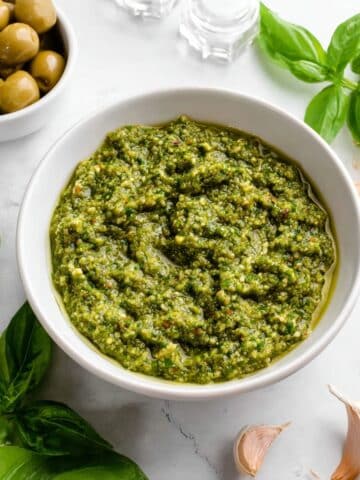 Green Olive Herb Pasta Sauce Recipe