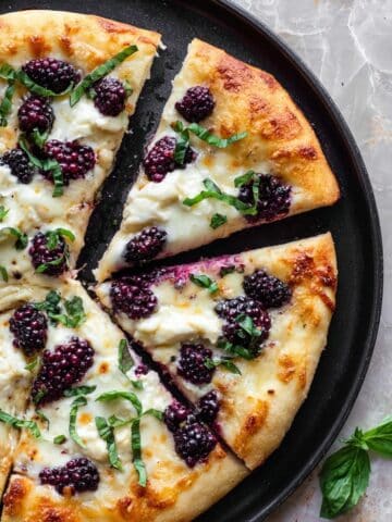 Blackberry Basil Ricotta Pizza Recipe