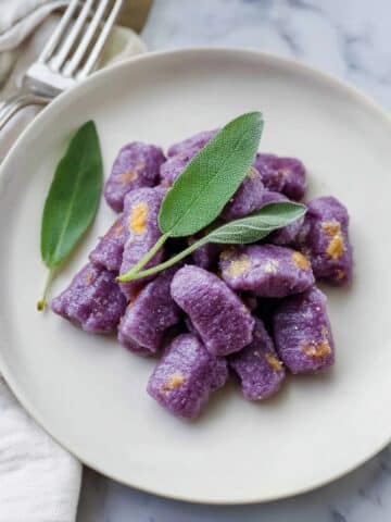Sweet Potato Gnocchi with Garlic Sage Butter Sauce Recipe