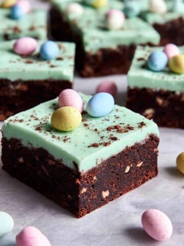 Speckled Chocolate Mini Egg Brownies Recipe