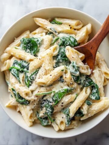 Ultra-Quick Lemon Ricotta Pasta With Spinach Recipe