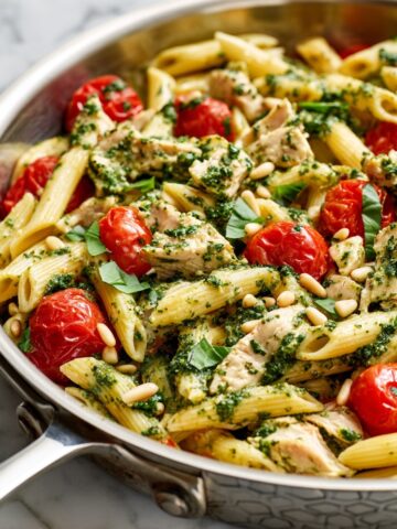 Easy Chicken Pesto Pasta Recipe