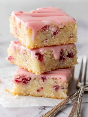 Strawberry Lemon Blondies Recipe