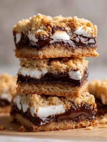 S'mores Cookie Bars Recipe