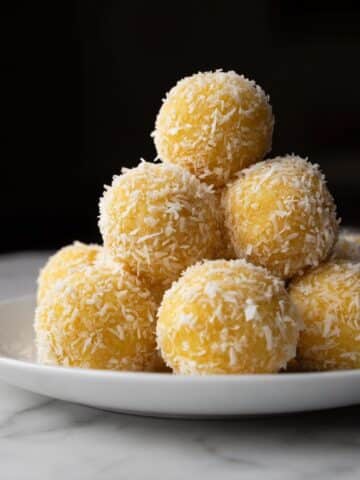 3-Ingredient Mango Truffles – No Bake & Super Easy Recipe