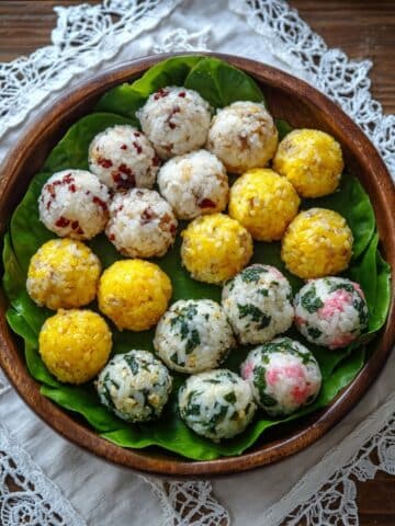 Easy Korean Rice Balls (Jumeokbap) Recipe