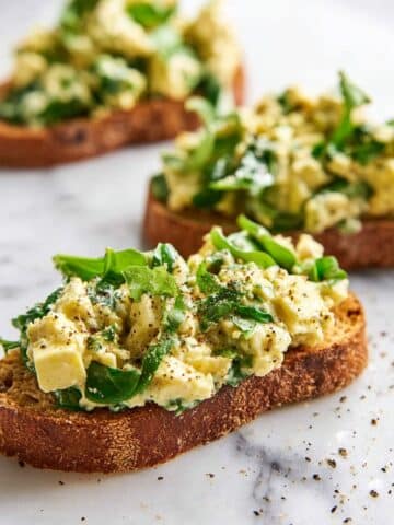 10 Minute White Bean Artichoke Basil Toasts Recipe