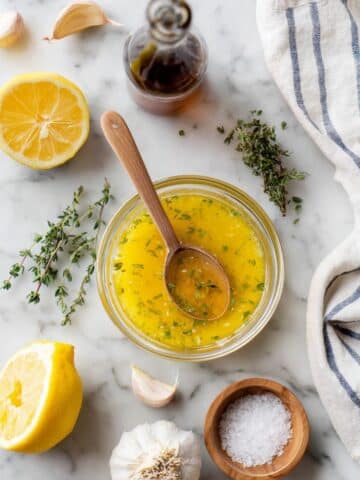 Lemon Vinaigrette Recipe: Easy, Versatile Salad Dressing Recipe