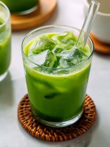 Iced Matcha Latte with Homemade Simple Syrup Recipe