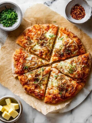 5 Ingredient Pumpkin and Gouda Pizza Recipe
