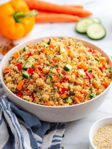 Quinoa Chickpea Salad Recipe