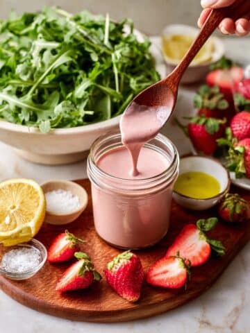 Easy Creamy Strawberry Balsamic Dressing Recipe