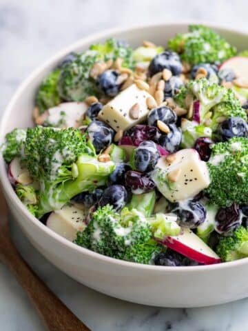 Healthy Broccoli Salad Recipe