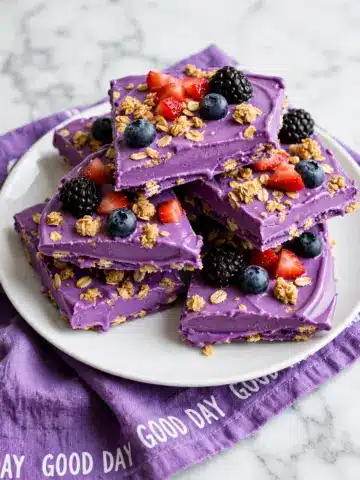 Berry Granola Yogurt Bark Recipe