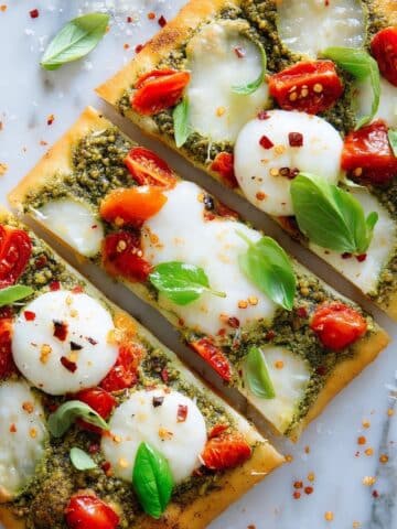 Pesto Pizza with Fresh Mozzarella and Cherry Tomatoes Recipe
