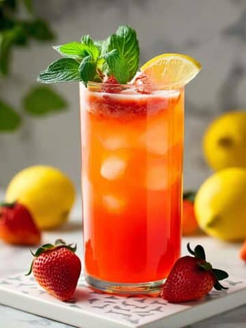 Strawberry Lemonade Mocktail Recipe