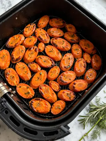 Air Fryer Honey Garlic Carrots Recipe